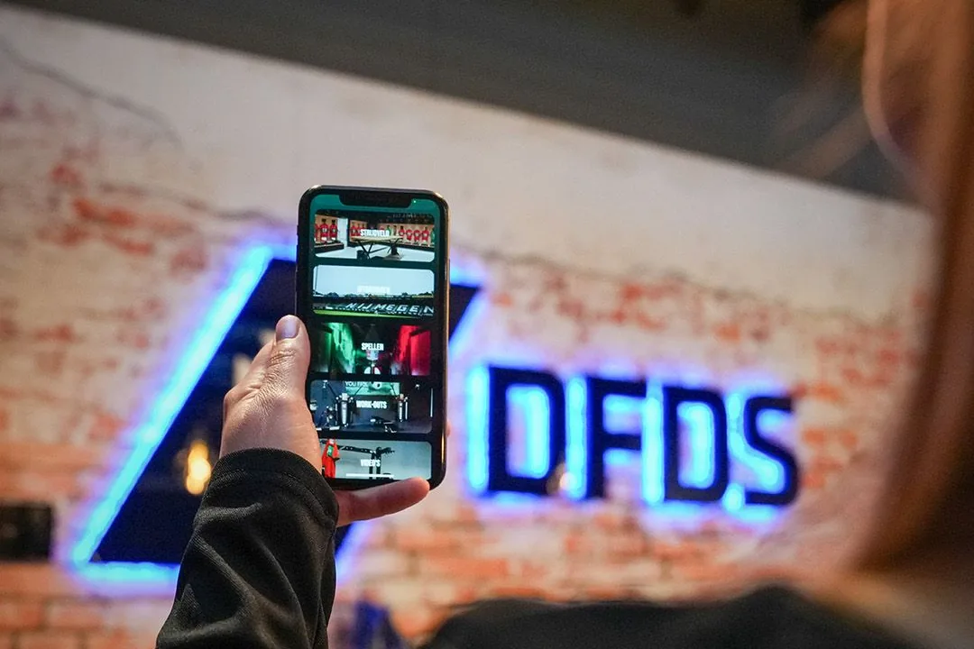 De GezondRijk-app voor het logo van hoofdsponsor DFDS